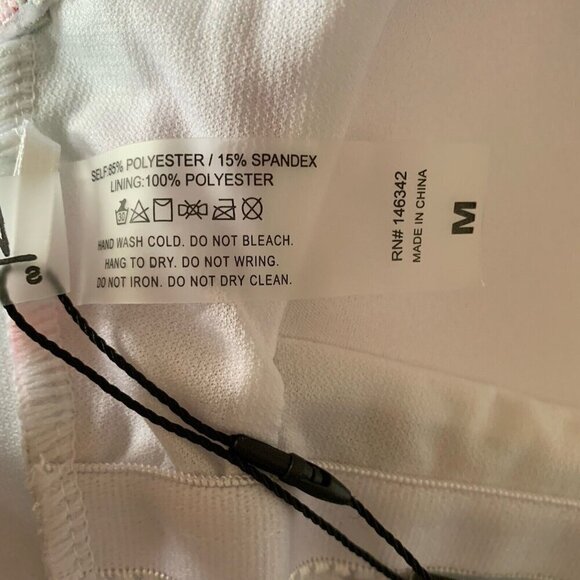 Nicole Miller One Piece Medium Swimsuit With Scoop Back Floral Lagoon NWT - Picture 10 of 10